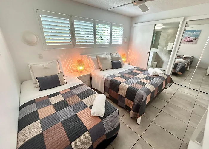 Chez Noosa Resort Motel